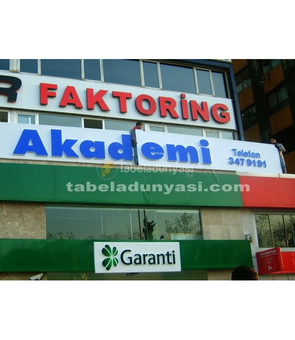 Akademi Işıklı Tabela