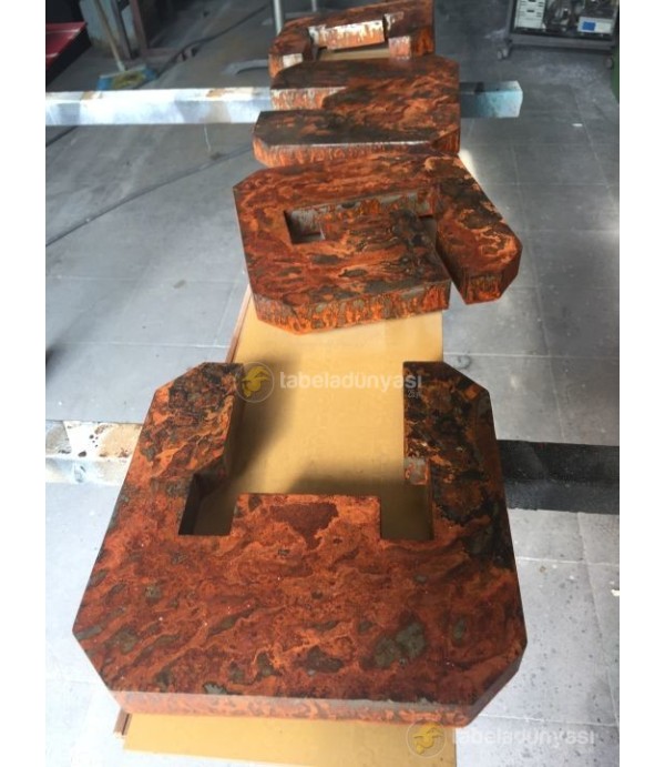 Işıklı Paslı Harfler