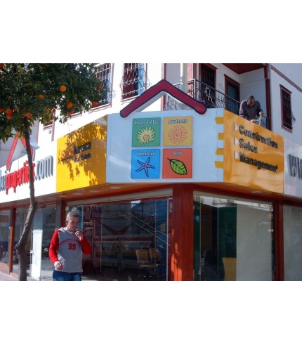 Properties Işıklı Tabela