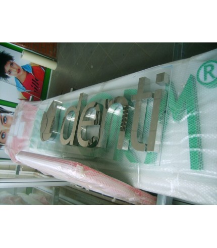 Denti Kutu Harf Tabela