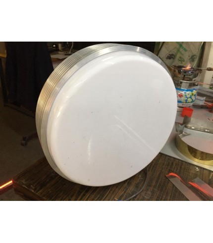 Yuvarlak ışıklı hazır tabela