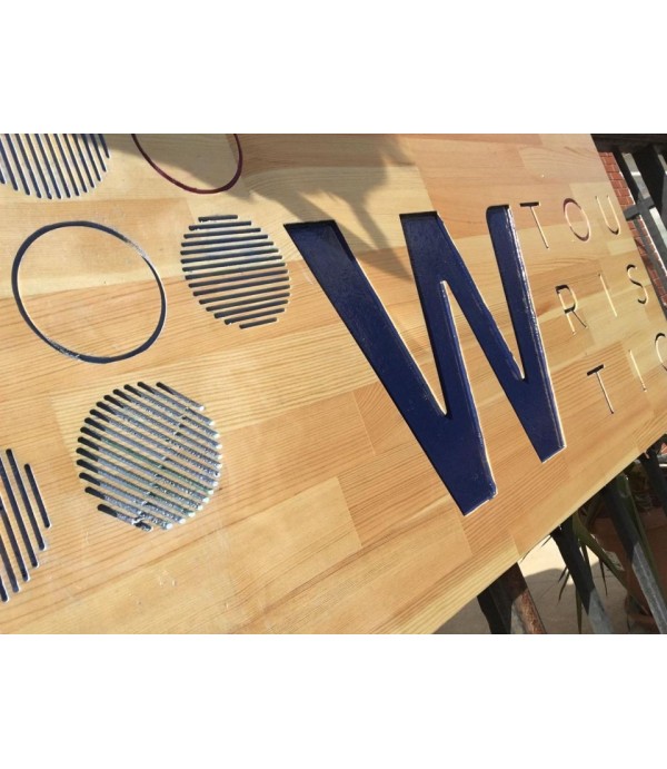 W Tourıstıc Caddebostan Ahşap Tabela