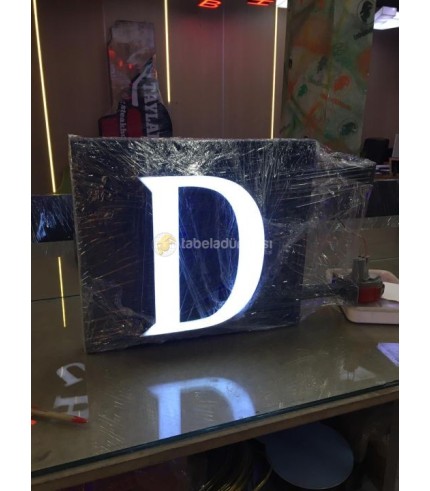 Hijab Dila  Almanya Işıklı Pleksi Kutu Merdiven Tabela