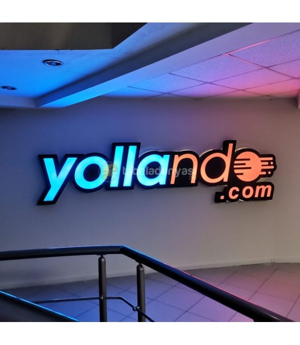 Yollando Işıklı Tabela