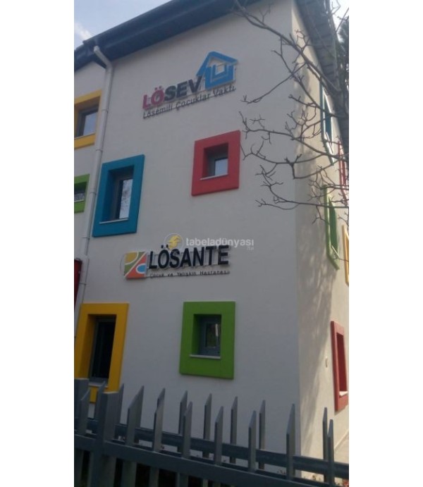 Lösev Lösemeli Çocuklar Vakfı tabela