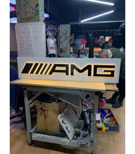 Mercedes AMG Işıklı Tabela