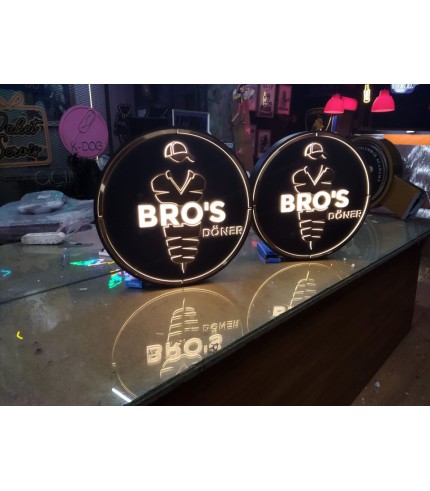 Berlin ışıklı daire tabela