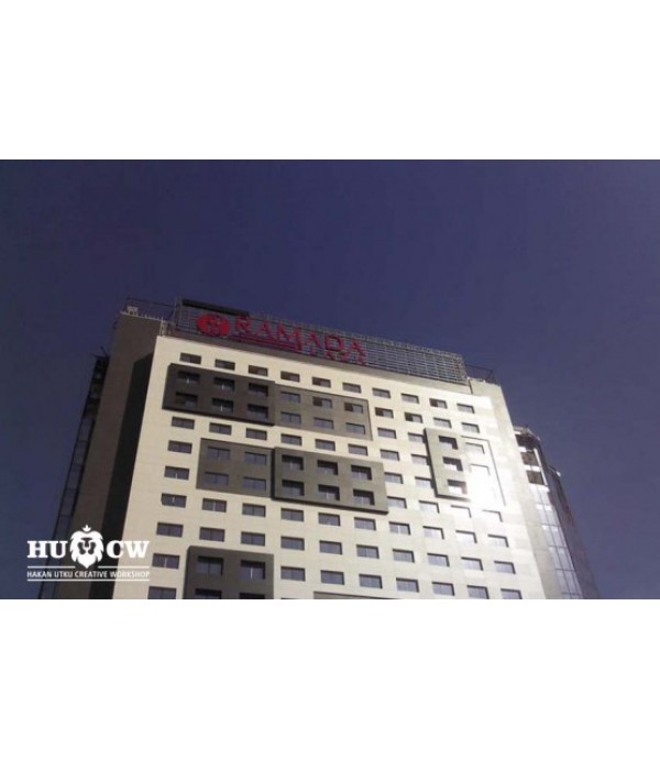 Ramada Hotel Kutu Harf