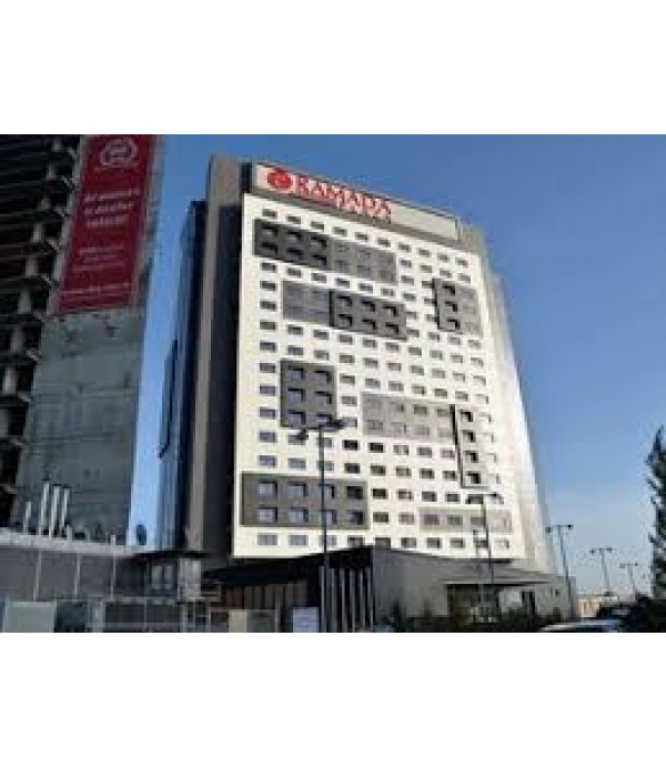 Ramada Hotel Kutu Harf