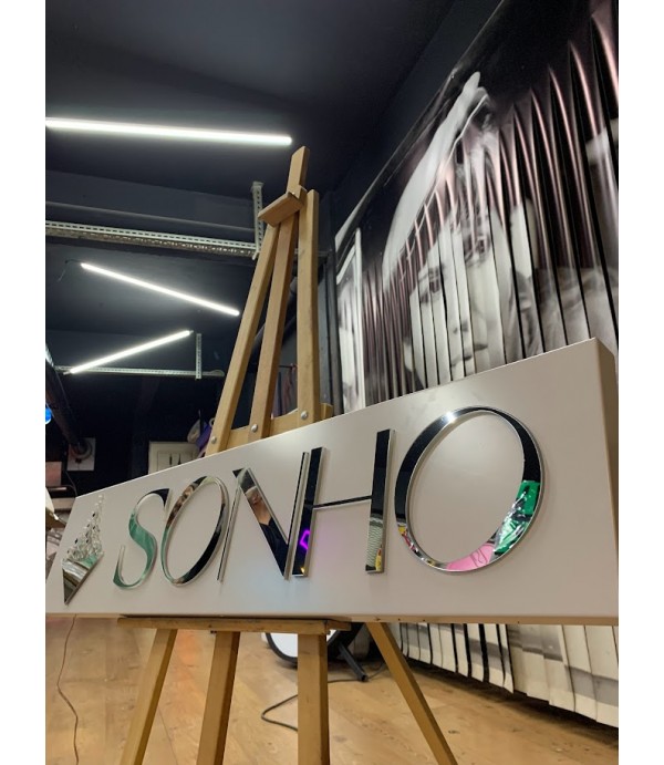 Sonho yurtdışı ışıklı tabela