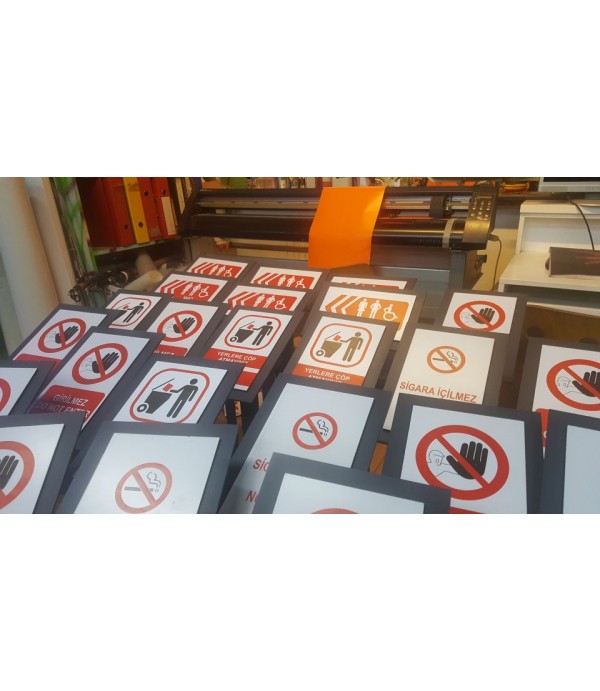 Rumeli Hisarı Müzesi Uyarı ve İkaz Tabelaları