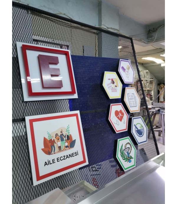 Aile Eczanesi yeni eczane tabelası