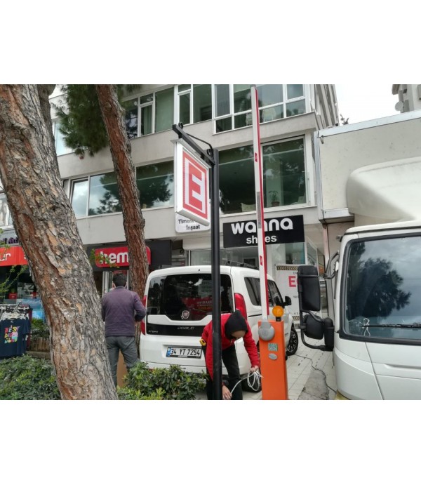 Cadde sağlık E Tabela