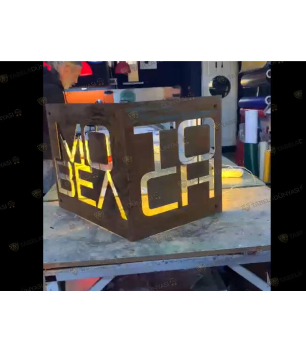 Eskitme paslı tabela