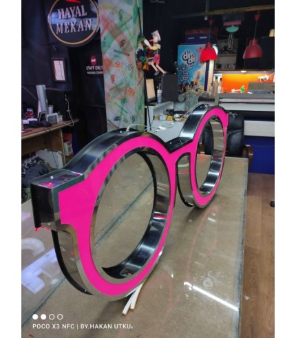 Hitit Optik Vitrin Işıklı Tabela