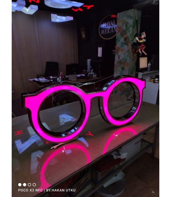 Hitit Optik Vitrin Işıklı Tabela