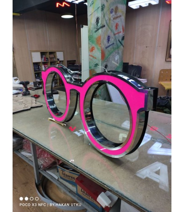 Hitit Optik Vitrin Işıklı Tabela