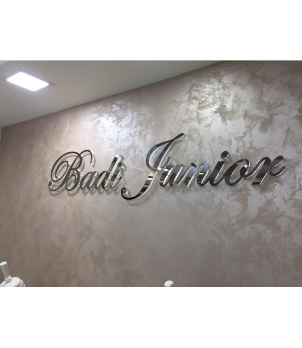 Badi Junior Nişantası İç Mekanda Bronz Krom Kesme Harf Uygulaması