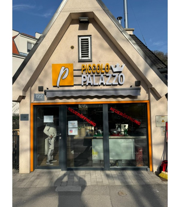 Austria ışıklı tabela piccolo palazzo