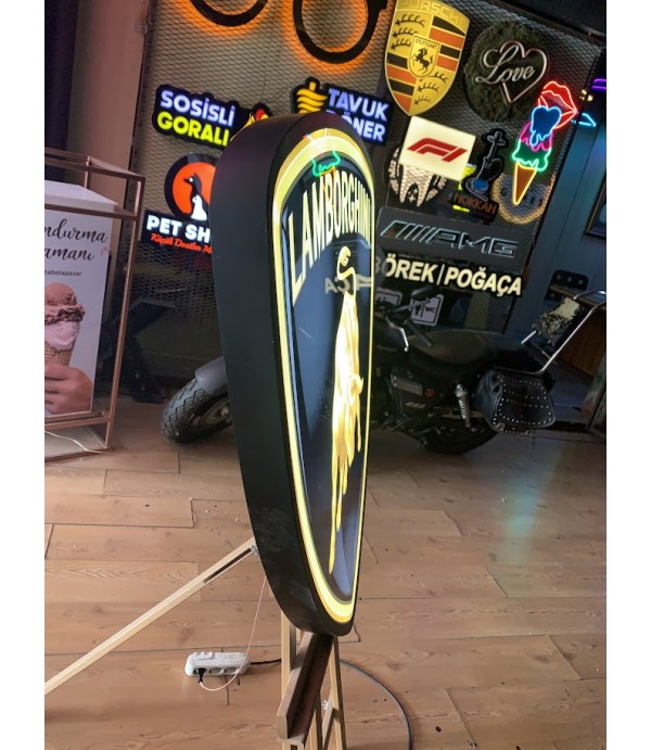 Işıklı Lamborghini Logosu