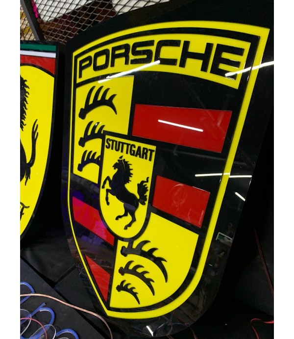 Porche ışıklı tabela