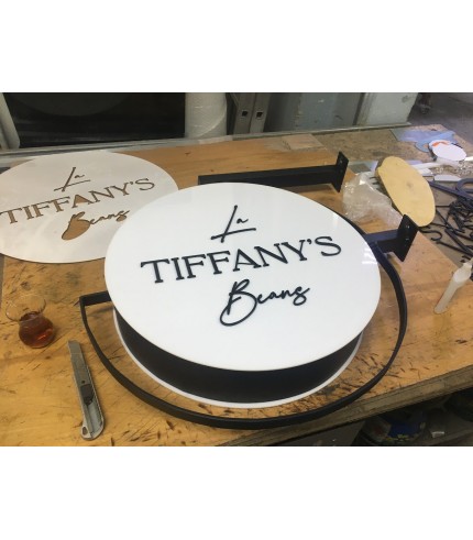 Tiffany Garden çift taraflı daire tabela