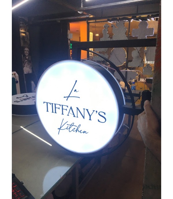 Tiffany Garden çift taraflı daire tabela