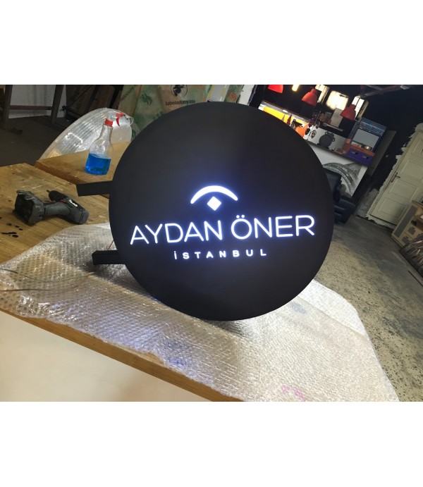 Aydan Öner Işıklı Fener Tabela