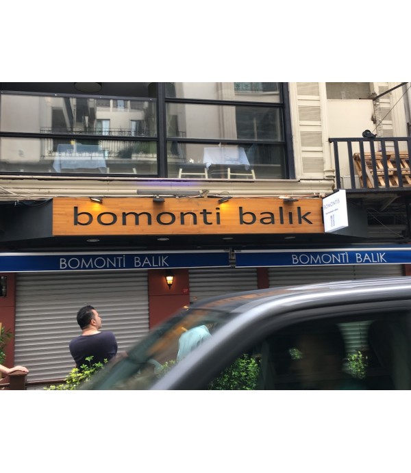 Bomanti Restaurant Işıksız Alın Işıklı Fener Tabela