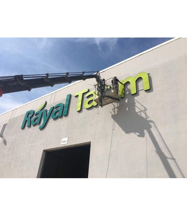 Rayal Tarım Isıklı Catı Tabela