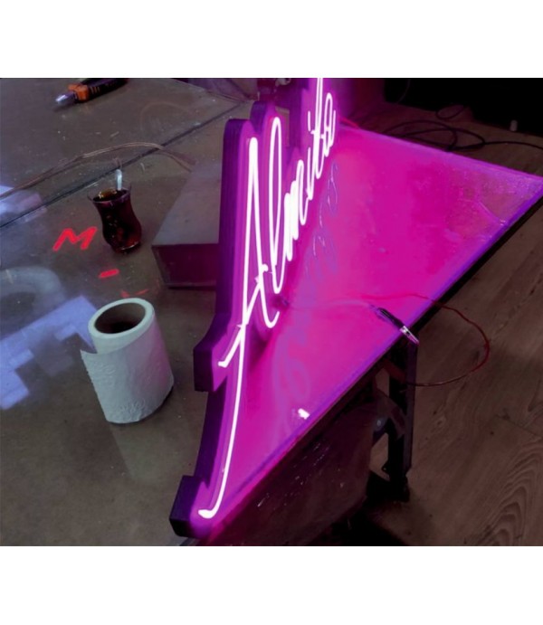 Almila Neon Hortum Led Tabela