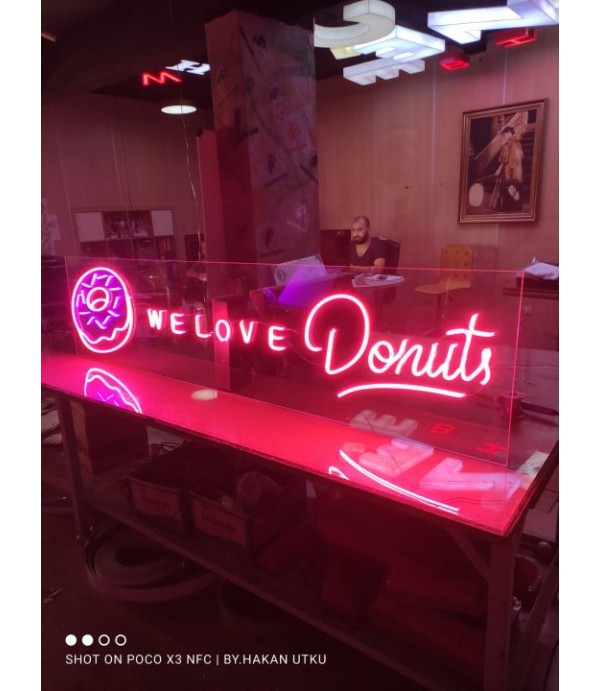 Şeffaf Pleksiglass Zemin Oyma Neon Hortum Led Tabelalar