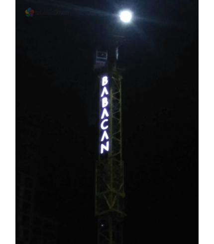 Kule Vinçlerde Işıklı Kutu Harf Uygulamaları