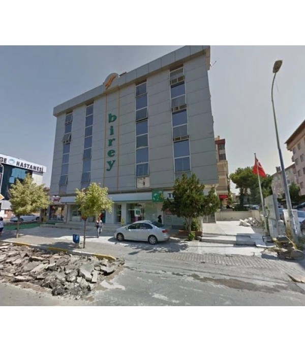 Birey Dershanesi Maltepe şubesinin tabela çalışması