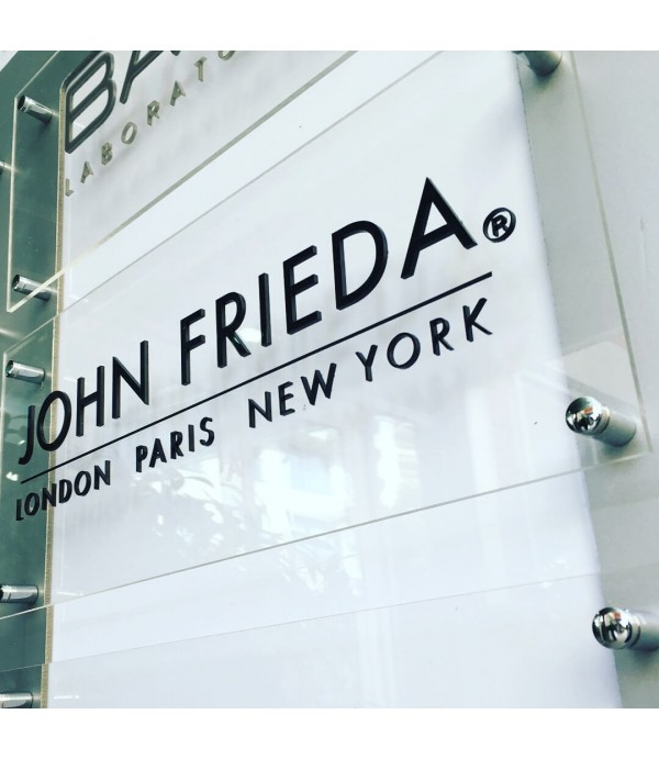 Kozmoklinik Yönlendirme Tabelası