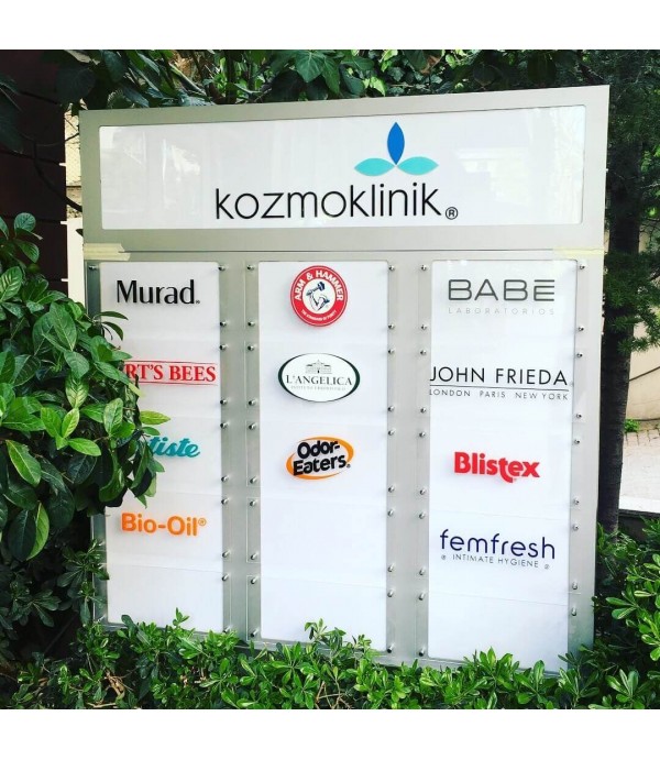 Kozmoklinik Yönlendirme Tabelası