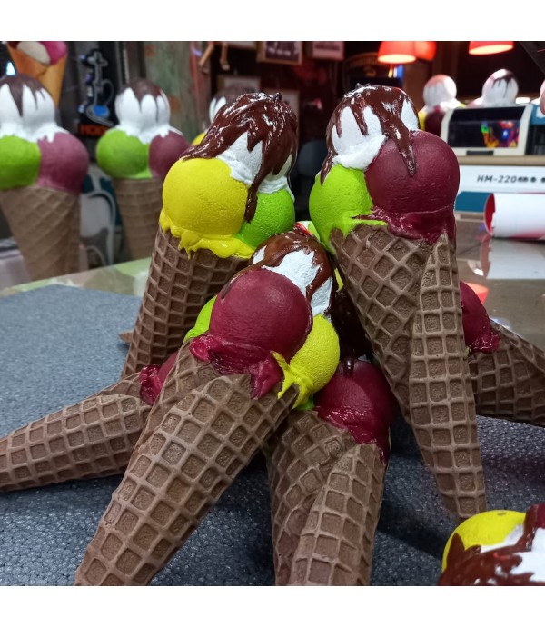 Küçük maket dondurma