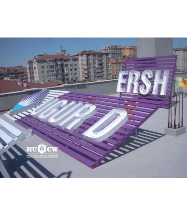 Uğur Dershanesi Çatı Tabelası