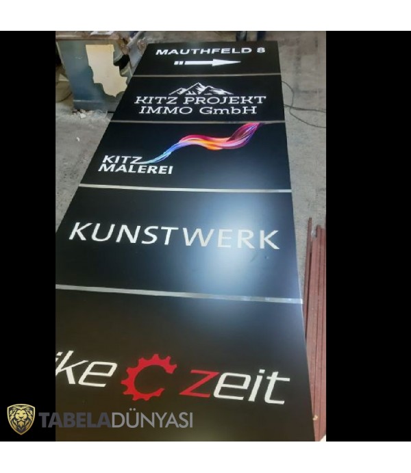 Avusturya Işıksız Çift Taraflı Totem Tabela