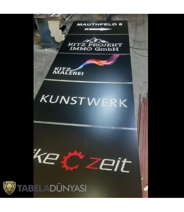 Avusturya Işıksız Çift Taraflı Totem Tabela