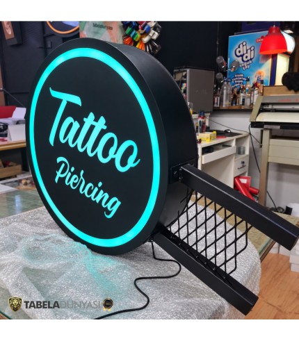 Tattoo Studio ışıklı hazır daire tabela