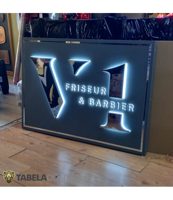 Berlin Friseur Barbier Işıklı Tabela