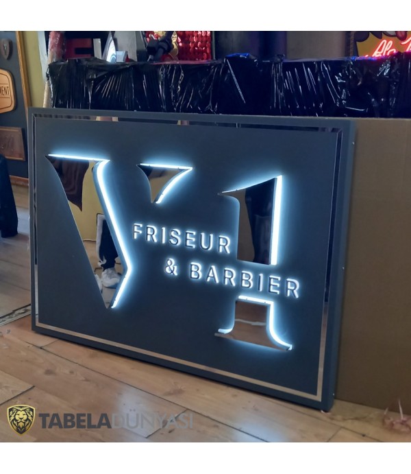 Berlin Friseur Barbier Işıklı Tabela