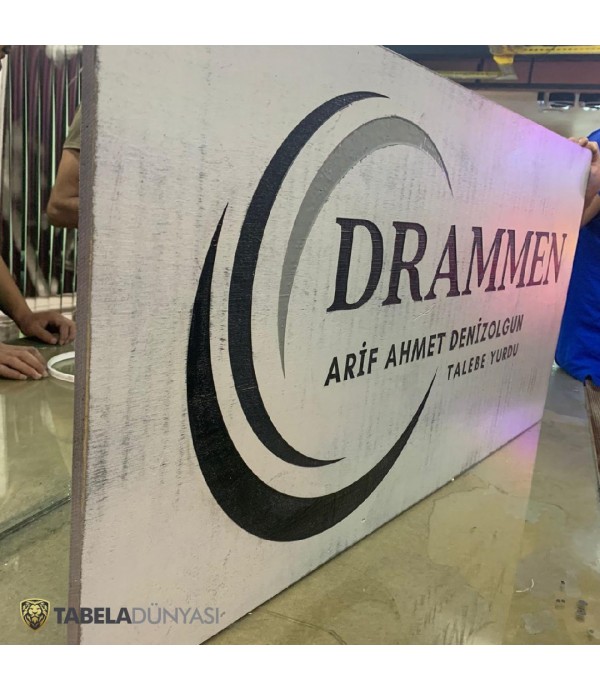 Drammen Ahşap Oyma Tabela