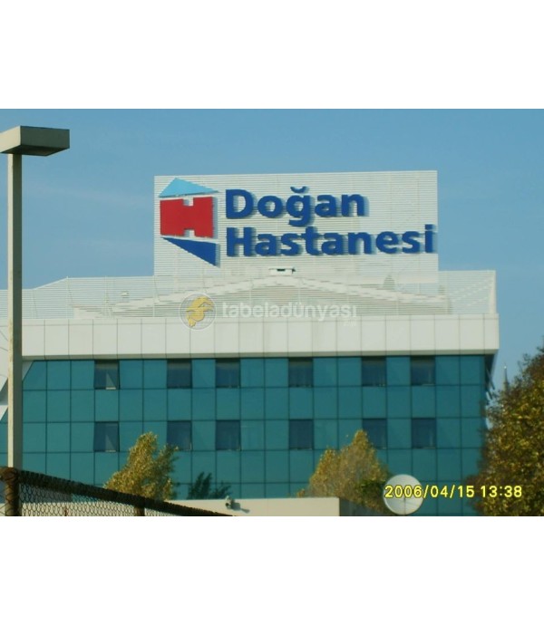 Doğan Hastanesi Çatı Tabelası