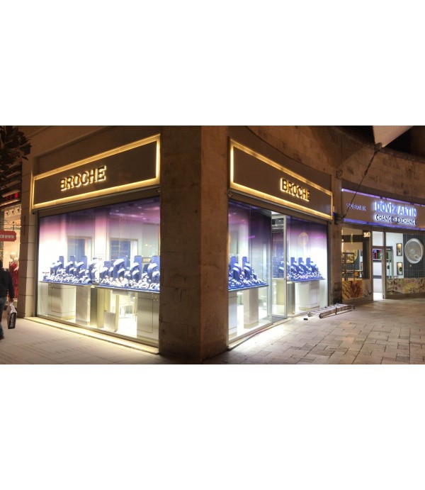 Broche Diamond Eskitme Işıklı Kutu Harf Tabelası  