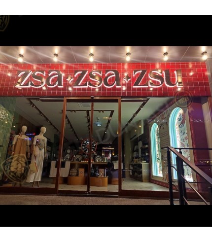 Zsa Zsa Zsu Küçükyalı Mağaza Tabelası