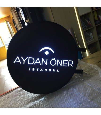 Aydan Öner Işıklı Fener Tabela