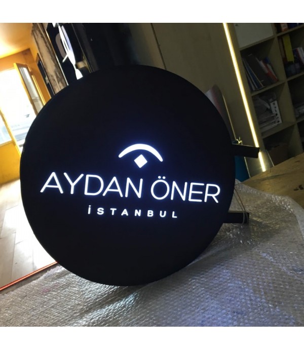 Aydan Öner Işıklı Fener Tabela