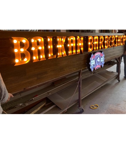 Balkan Barbershop Almanya Işıklı Ampul Tabela 